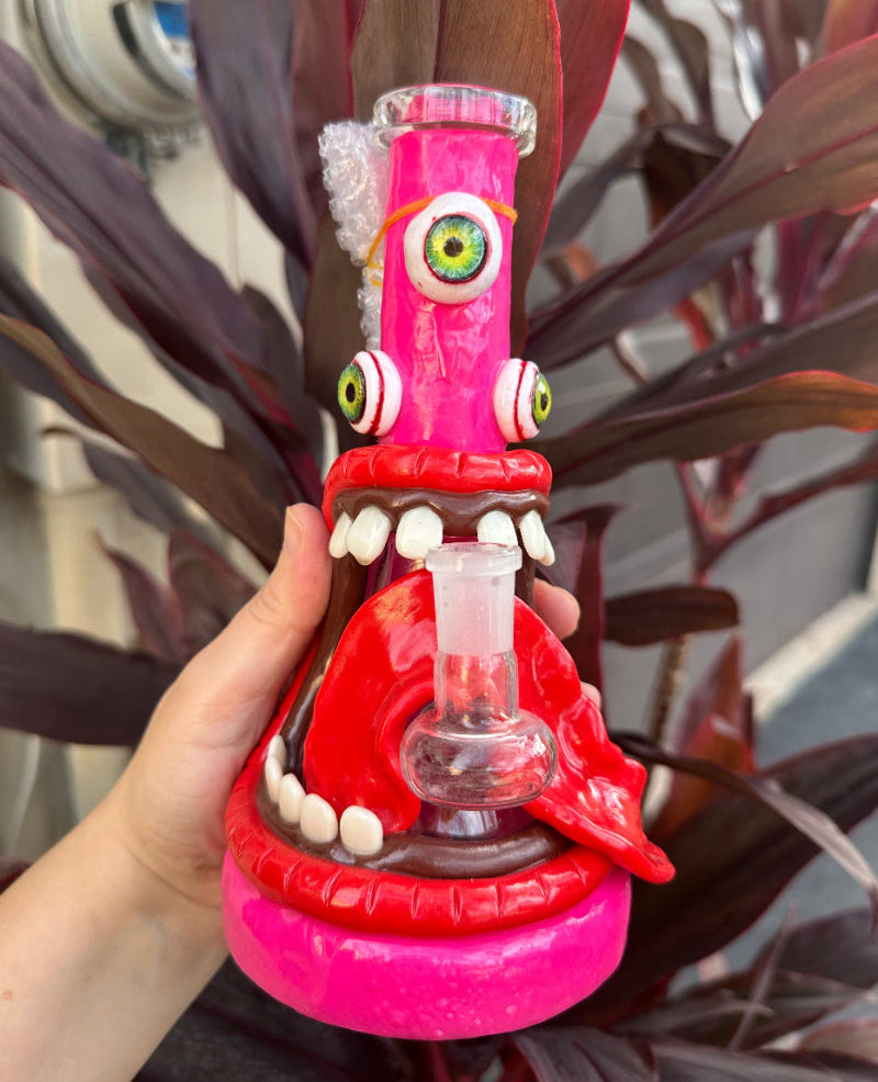 3D Third Eye Monster Glass Bong With Cyclops Design –  Monster Water Pipe Bong W/ Teeth